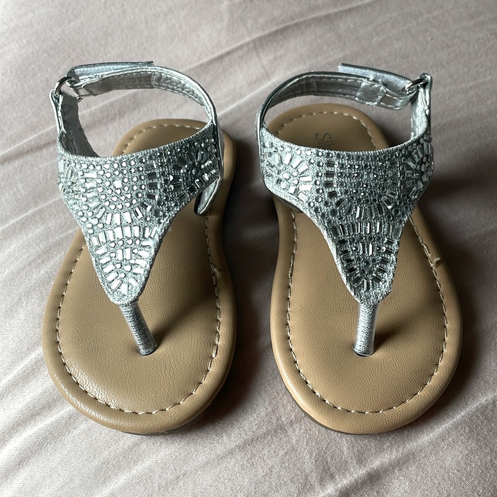 Toddler jewled flats 4